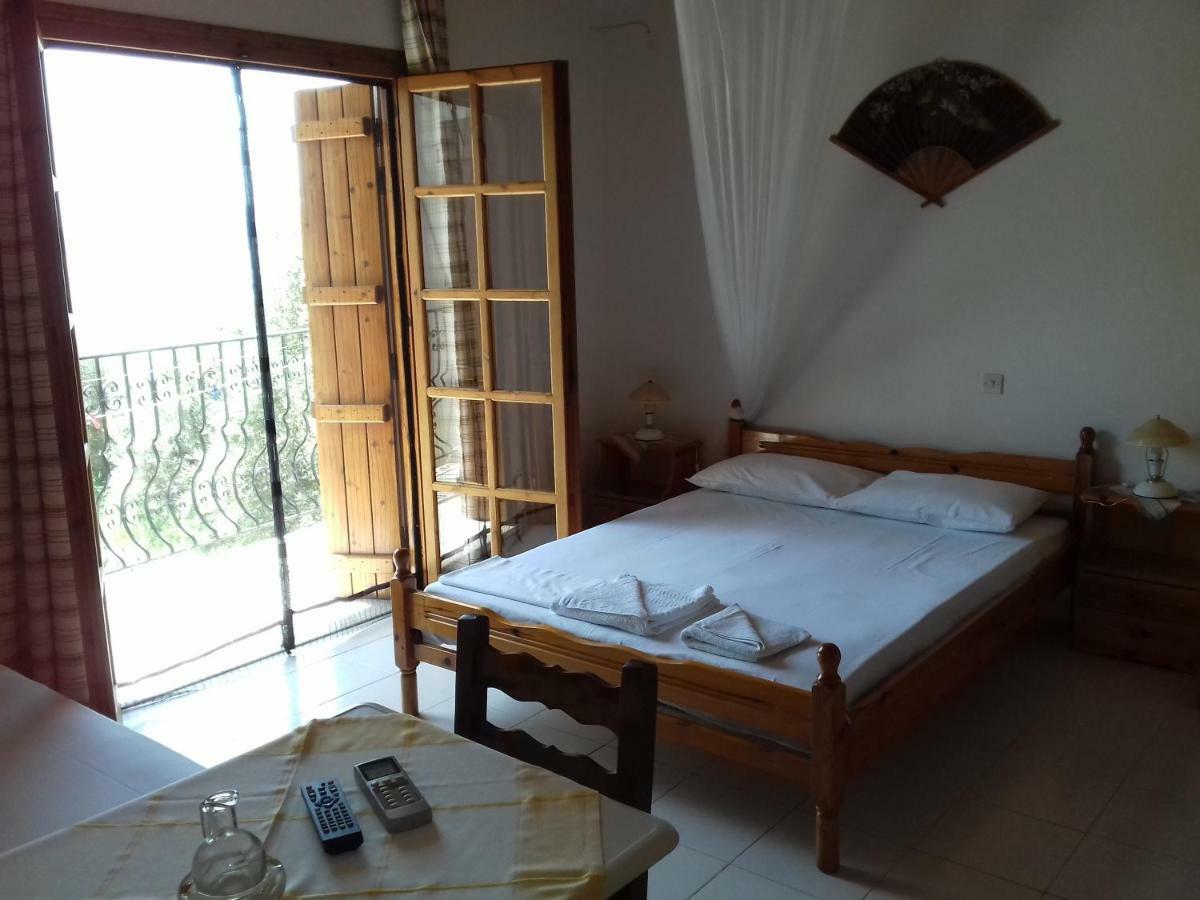 Koutadelias Rooms Κάλαμος Εξωτερικό φωτογραφία
