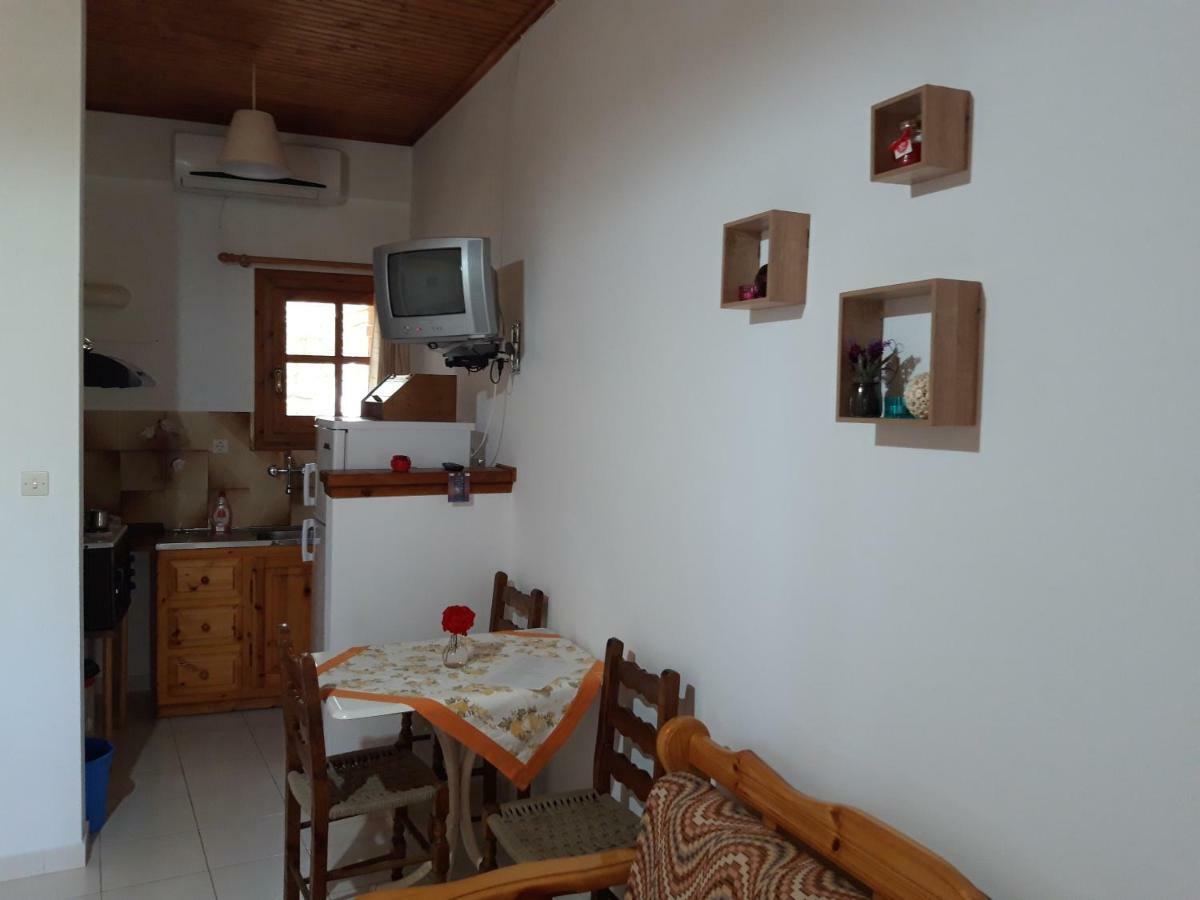 Koutadelias Rooms Κάλαμος Εξωτερικό φωτογραφία